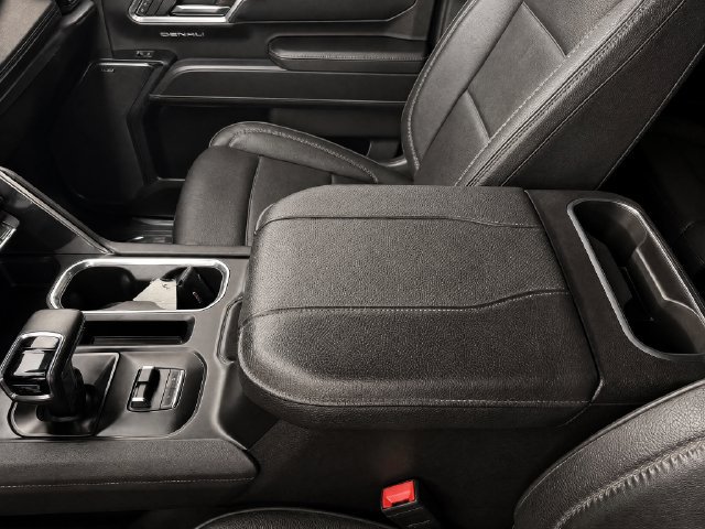 Used 2025 GMC Sierra 1500 Denali AWD/4WD image 16
