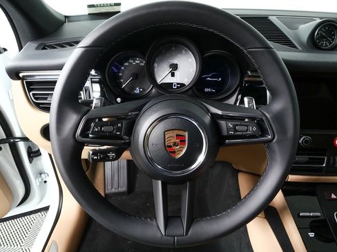 New 2026 Porsche Macan S image 9