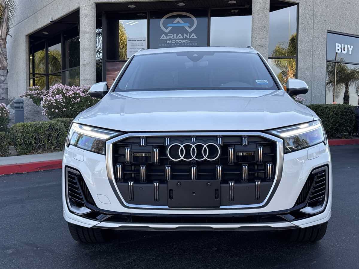 Used 2025 Audi Q7 3.0T Premium Plus AWD/4WD image 7