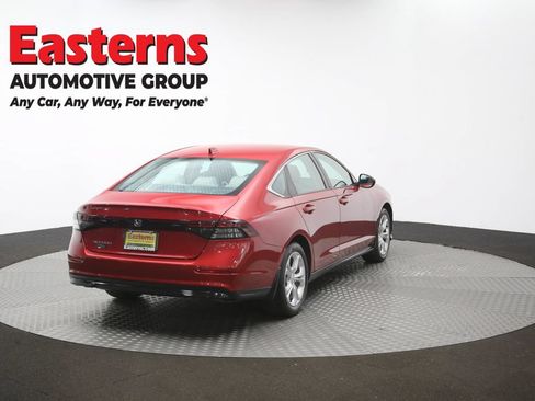 Used 2023 Honda Accord LX image 37