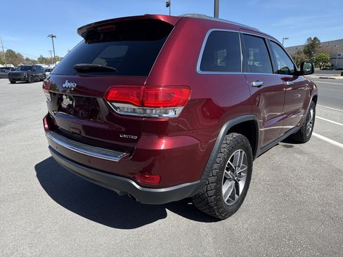 Used 2019 Jeep Grand Cherokee Limited AWD/4WD image 3