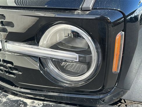 Certified 2024 Ford Bronco Wildtrak image 6