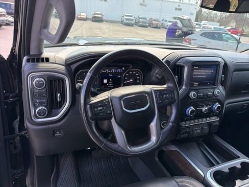 Used 2022 GMC Sierra 3500 Denali w/ LPO, GMC Protection Package image 32