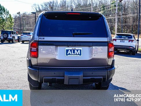 Used 2024 Toyota Land Cruiser image 11