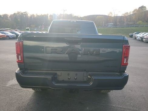 New 2025 RAM 2500 Big Horn image 4