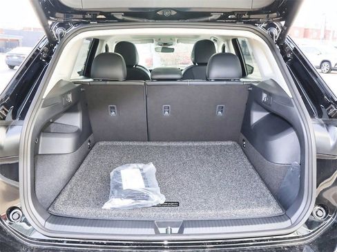 New 2026 Volkswagen Tiguan SE image 10