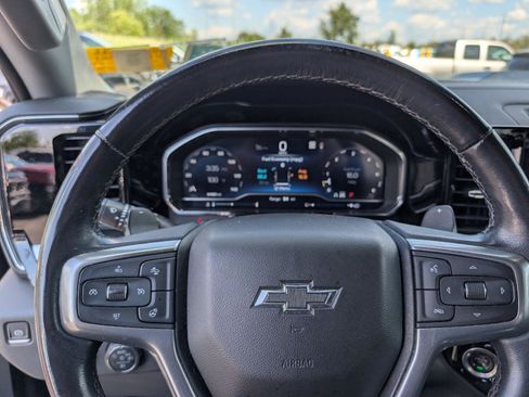 Used 2022 Chevrolet Silverado 1500 LT Trail Boss w/ Protection Package AWD/4WD image 10