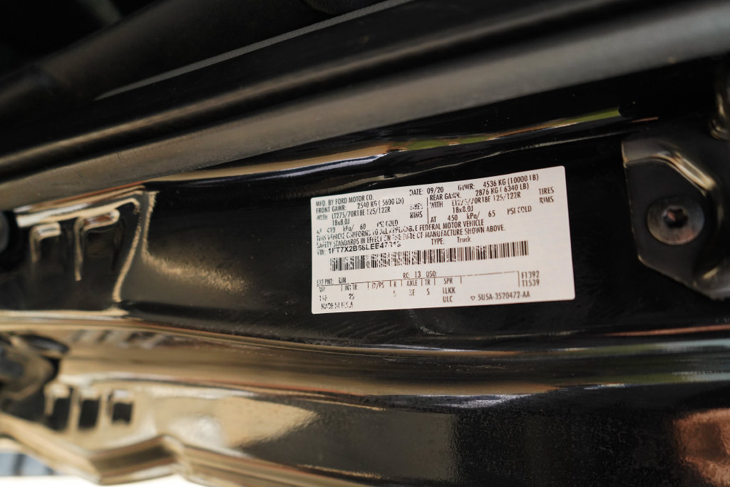 Used 2020 Ford F250 XLT w/ XLT Value Package AWD/4WD image 39