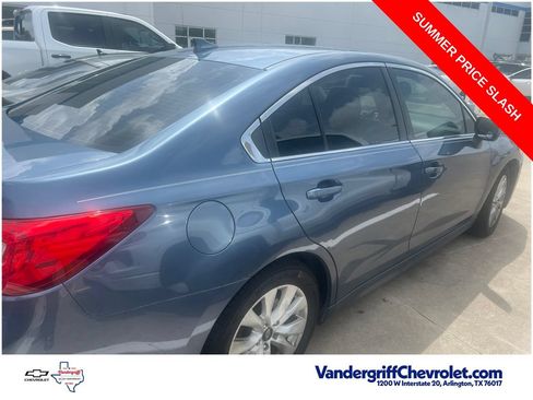 Used 2016 Subaru Legacy 2.5i Premium AWD/4WD image 9