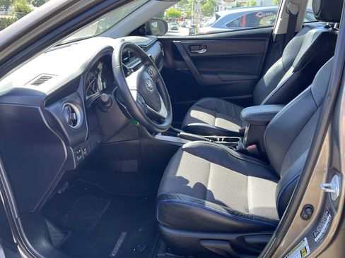 Certified 2019 Toyota Corolla SE w/ Carpet Mat Package (TMS) FWD image 10