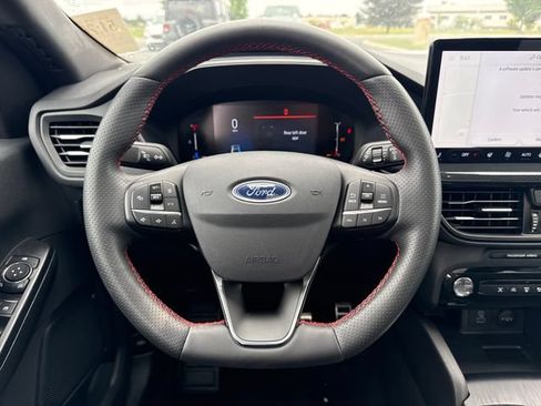 Used 2023 Ford Escape ST-Line w/ Tech Pack #1 AWD/4WD image 21