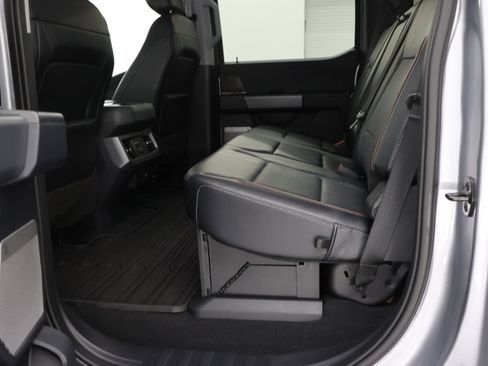 Used 2023 Ford F350 Lariat w/ Lariat Ultimate Package AWD/4WD image 38