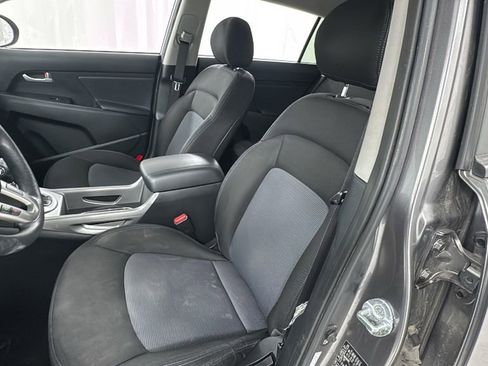 Used 2015 Kia Sportage LX image 10