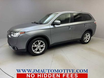 Used 2015 Mitsubishi Outlander SE