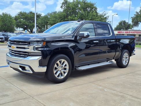 Used 2021 Chevrolet Silverado 1500 LTZ w/ LTZ Premium Package RWD image 21
