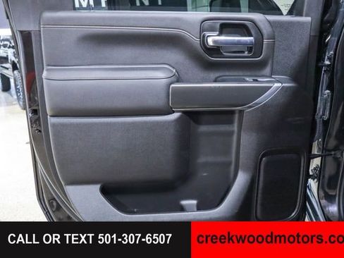 Used 2022 GMC Sierra 2500 AT4 w/ AT4 Premium Plus Package AWD/4WD image 46