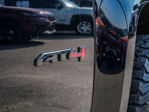 Used 2022 GMC Canyon AT4 AWD/4WD image 45