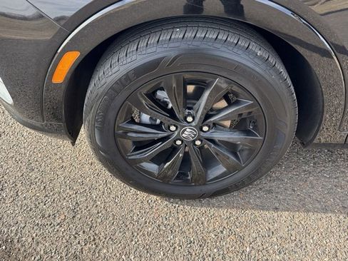 Used 2025 Buick Envista Sport Touring w/ Convenience I Package image 8