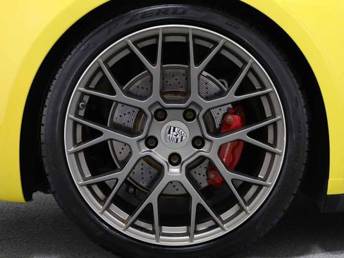 Certified 2020 Porsche 911 Carrera S image 34