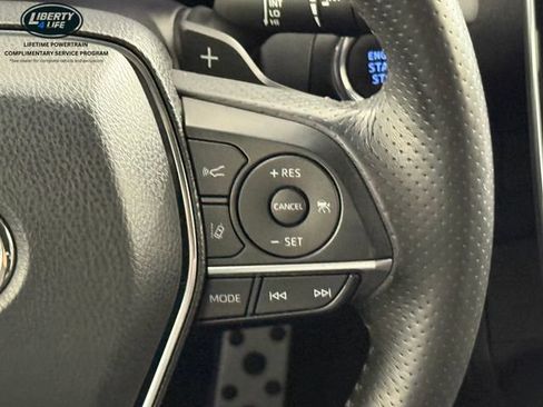 Used 2021 Toyota Avalon XSE FWD image 29