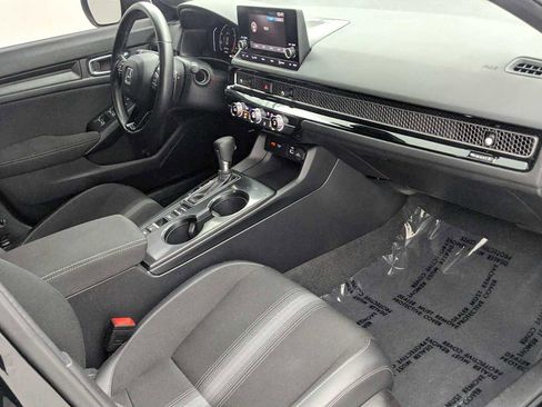 Used 2023 Honda Civic Sport image 10