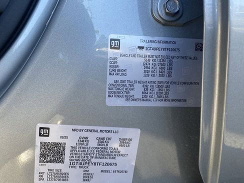 Used 2026 GMC Sierra 2500 AT4 w/ AT4 Premium Plus Package image 33