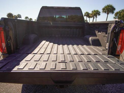 Used 2020 GMC Sierra 2500 Denali w/ Denali Ultimate Package image 11