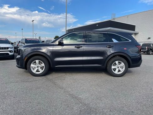 New 2026 Kia Sorento LX image 4
