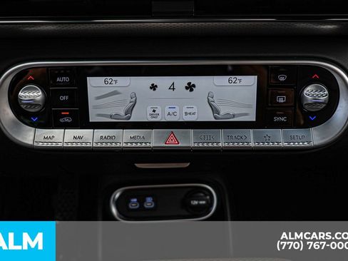 Used 2025 Genesis GV60 Advanced image 46