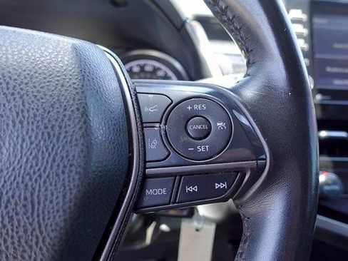 Used 2024 Toyota Camry SE FWD image 15