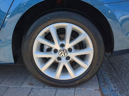 Used 2015 Volkswagen Jetta SE FWD image 31