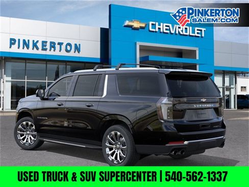 New 2026 Chevrolet Suburban Premier image 4