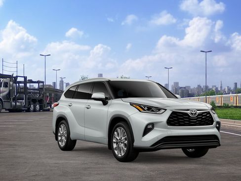 New 2026 Toyota Highlander Limited image 18