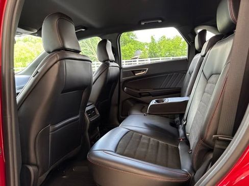 Used 2024 Ford Edge ST-Line AWD/4WD image 27
