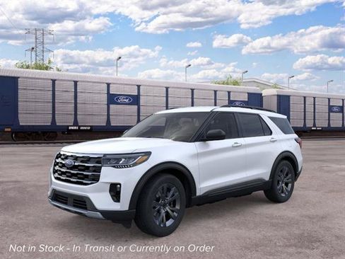 New 2026 Ford Explorer Active w/ Active Comfort Package AWD/4WD image 1
