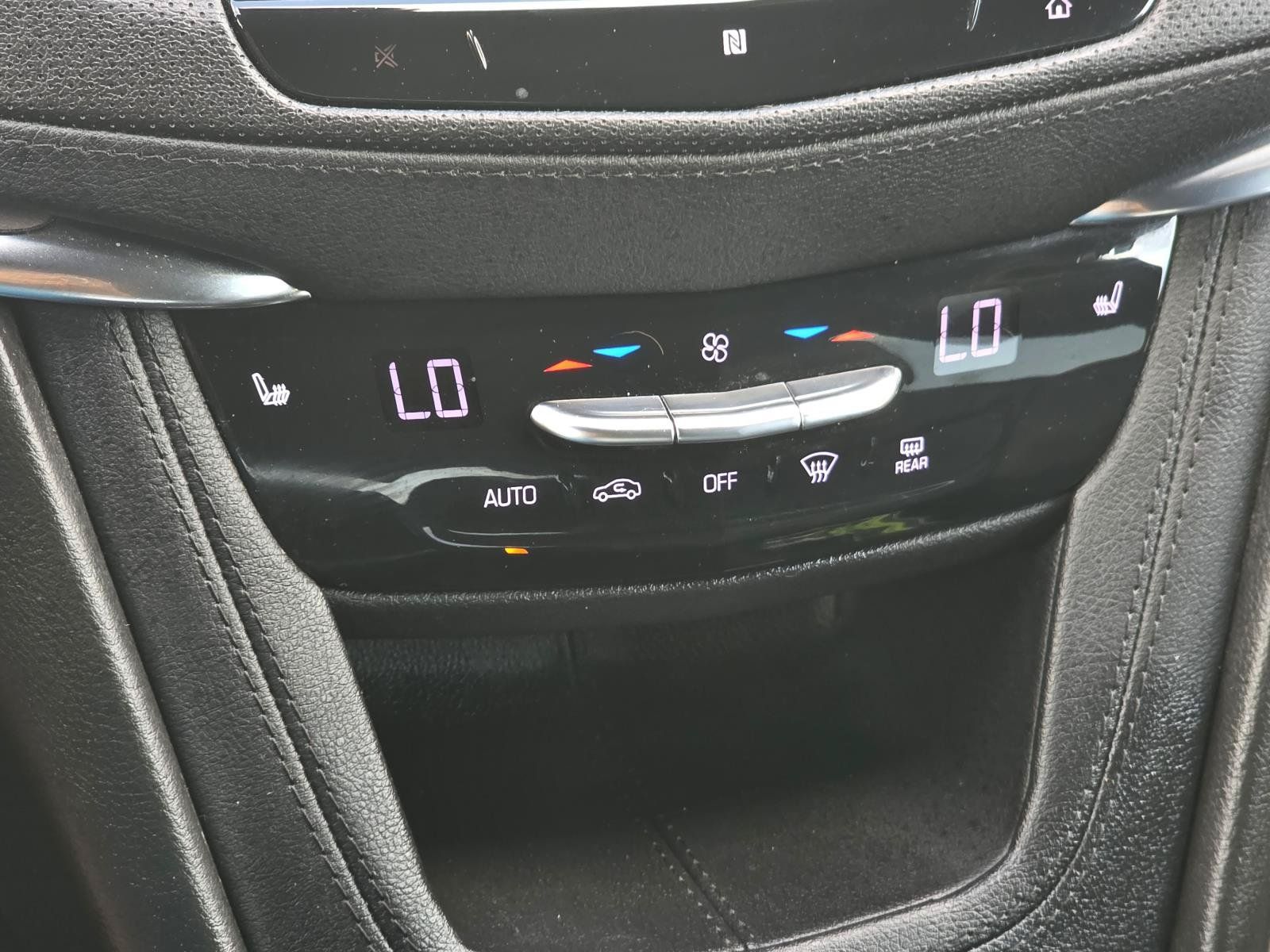 Used 2020 Cadillac XT5 Luxury FWD image 28