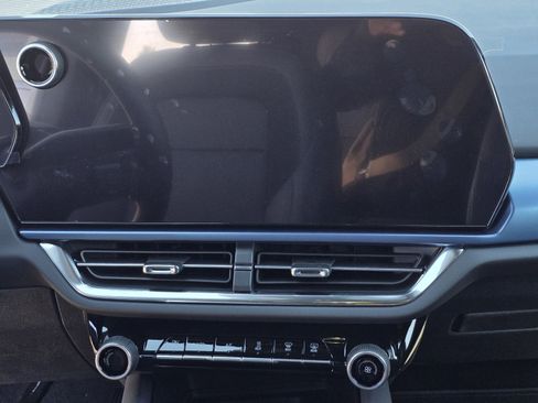 New 2026 Chevrolet Equinox EV LT w/ LPO, Blackout Package image 25