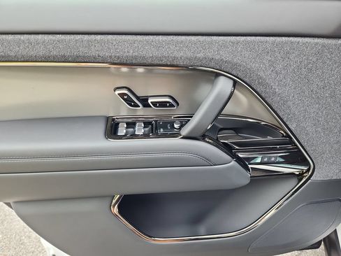 New 2026 Land Rover Range Rover Sport SE AWD/4WD image 24