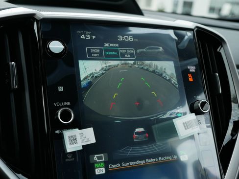 New 2026 Subaru Ascent Limited image 9