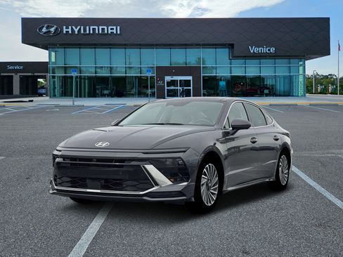 New 2026 Hyundai Sonata Limited FWD image 20