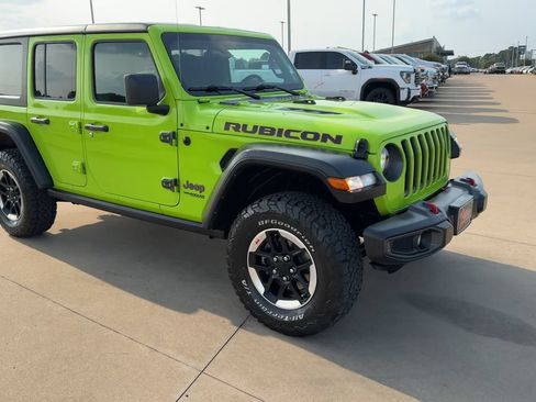 Used 2021 Jeep Wrangler Unlimited Rubicon w/ Safety Group AWD/4WD image 3