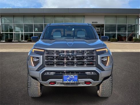 Used 2024 GMC Canyon AT4X image 2