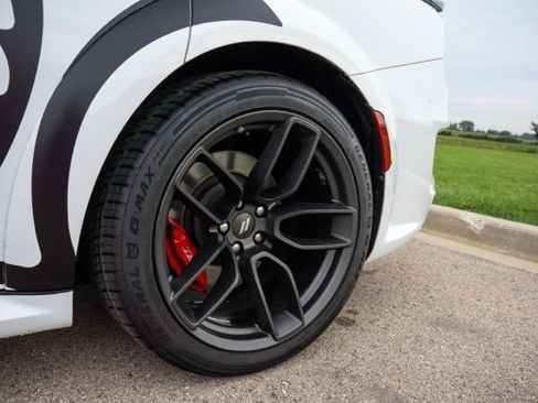 Used 2021 Dodge Charger SRT Hellcat RWD image 11