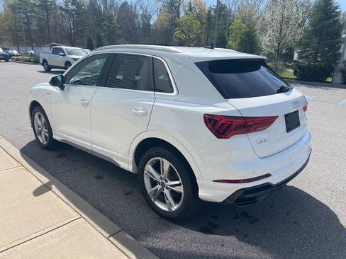 Used 2021 Audi Q3 2.0T Premium Plus w/ Premium Plus Package image 32