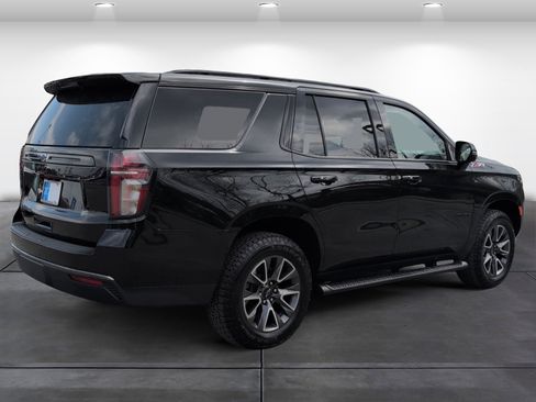 Used 2022 Chevrolet Tahoe Z71 w/ Luxury Package image 7