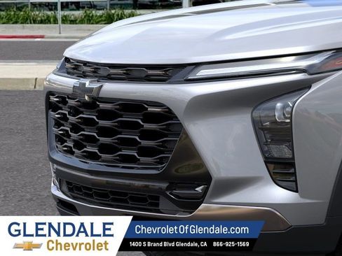 New 2026 Chevrolet Trax ACTIV FWD image 13