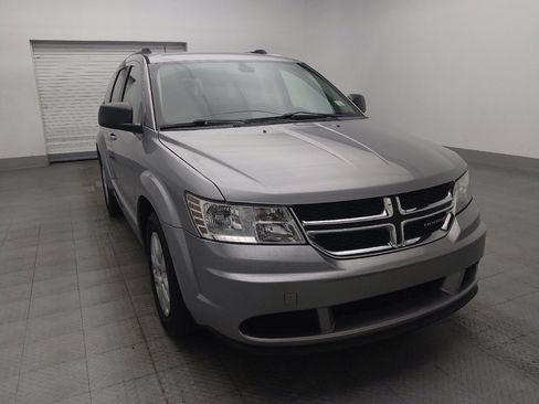 Used 2018 Dodge Journey SE w/ Connectivity Group FWD image 14