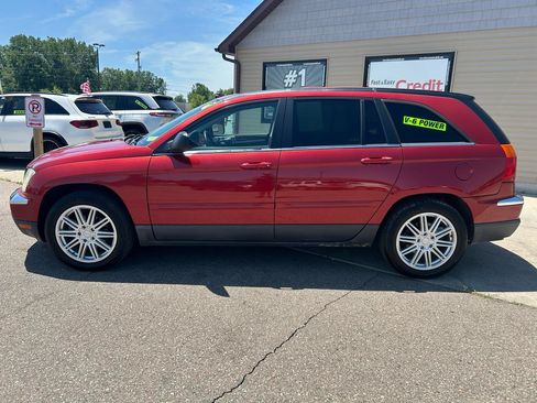 Used 2006 Chrysler Pacifica Touring FWD image 8