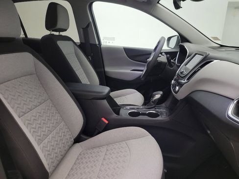 Used 2022 Chevrolet Equinox LT FWD image 21