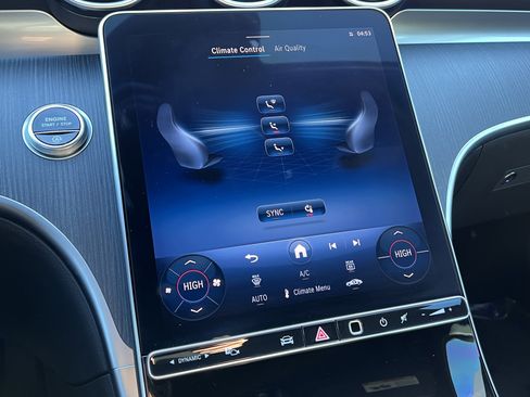 Certified 2025 Mercedes-Benz C 300 Sedan image 29